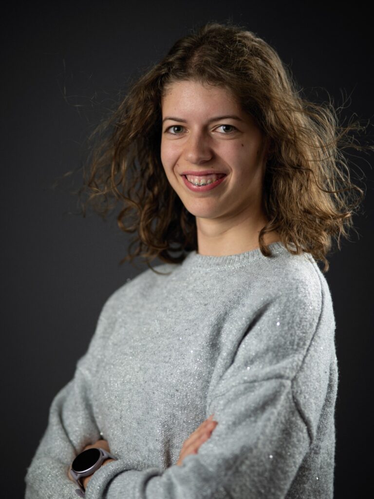 Here's that lovely portrait of me again, because it's so beautiful